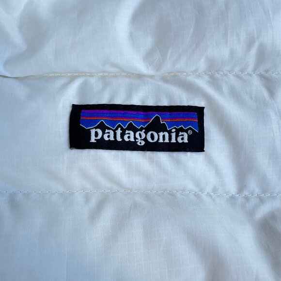 Patagonia Down Sweater Jacket Birch Winter White / Women LG / LIKE NEW! - Picture 11 of 14